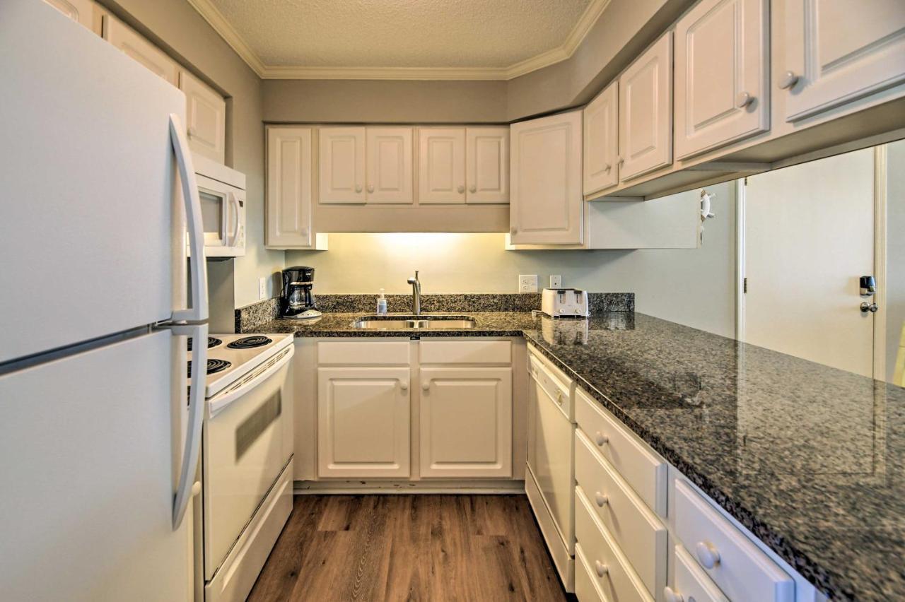 Emerald Isle Resort-Style Condo Walk To Beaches! מראה חיצוני תמונה